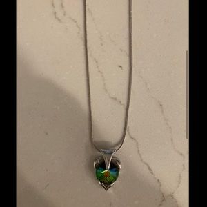 Pendant necklace with Swarovski crystal